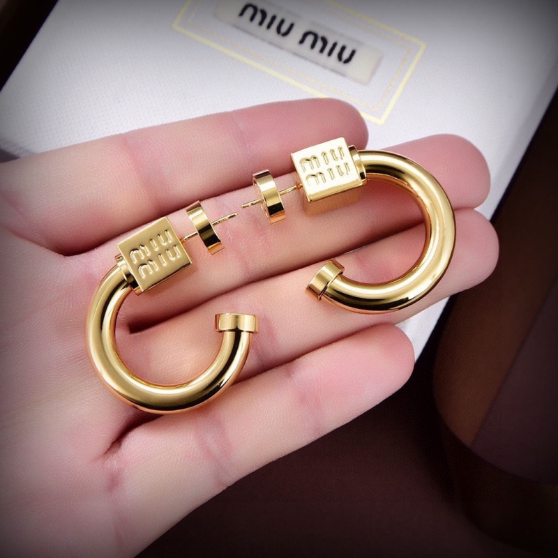 MIU MIU